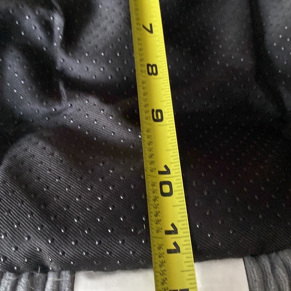 Cozy Pet Bed - Picture 5 of 5